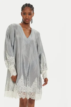 Karen by Simonsen Sukienka codzienna Pam 10105034 Loose Fit