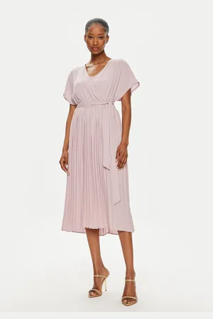 ONLY Sukienka koktajlowa Stacia 15319229 Regular Fit