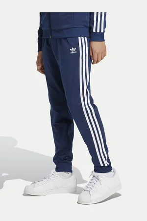 adidas Spodnie dresowe adicolor SST IY7466 Regular Fit