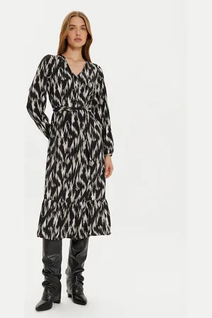 ONLY Sukienka koszulowa Nova 15331901 Regular Fit