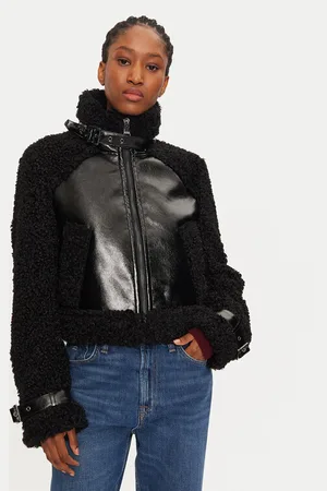 Karl Lagerfeld Kurtka z imitacji skóry 246W1507 Regular Fit