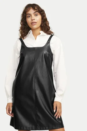 JJXX Sukienka z imitacji skóry Stella 12262769 Regular Fit