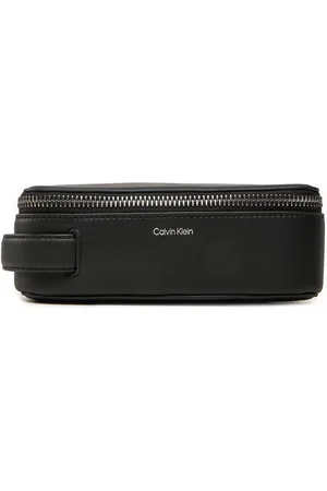 Calvin Klein Kosmetyczka Ck Sleek Washbag W/Hanger K50K512803