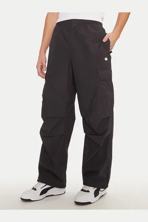 Champion Spodnie dresowe 220414 Loose Fit
