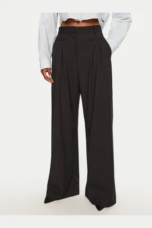 Munthe Spodnie materiałowe 244141624412 Regular Fit