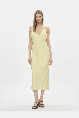 Calvin Klein Sukienka letnia K20K206776 Regular Fit