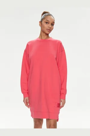 Replay Sukienka dzianinowa W9740C.000.23614P Relaxed Fit