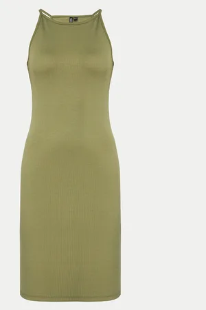Pieces® Sukienka dzianinowa Ostina 17124786 Slim Fit