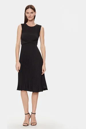 NISSA Sukienka koktajlowa RZ14841 Regular Fit