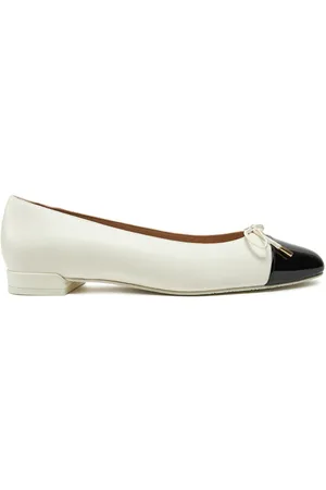 Stuart Weitzman Baleriny Sleek Bow Flat SG888