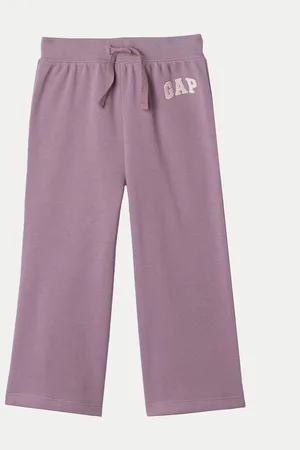 GAP Spodnie dresowe 635493 Regular Fit