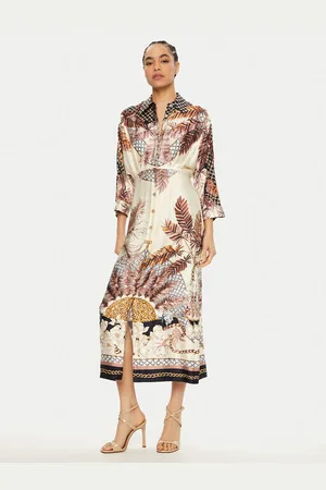 LUISA SPAGNOLI Sukienka koszulowa Pegno 541752 Regular Fit