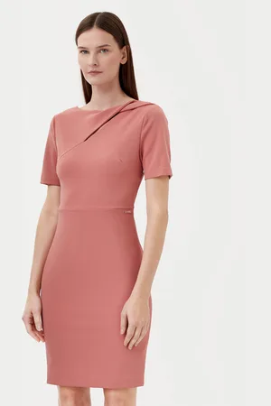 Calvin Klein Sukienka koktajlowa K20K208174 Regular Fit