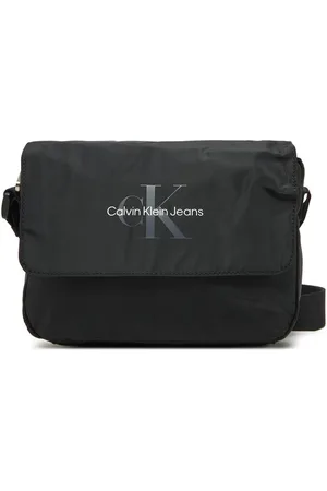 Calvin Klein Saszetka Sport Essentials Ut Flap Cb22 LV04G3031G