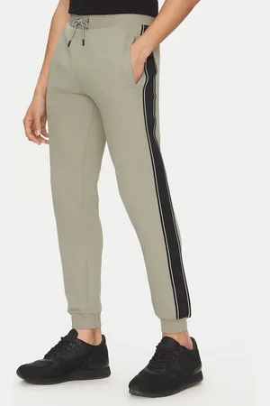 Guess Spodnie dresowe Z2YB09 KB3P2 Regular Fit