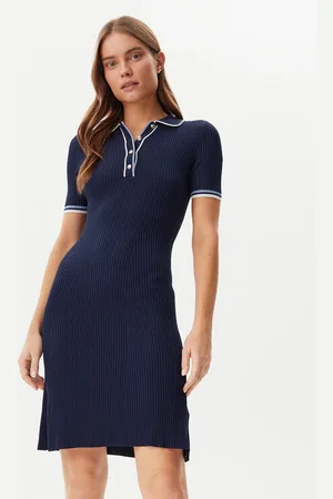 Guess Sukienka dzianinowa W5GK84 Z3L10 Regular Fit