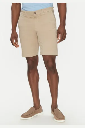 Daniel Hechter Szorty materiałowe 26664 151365 Regular Fit