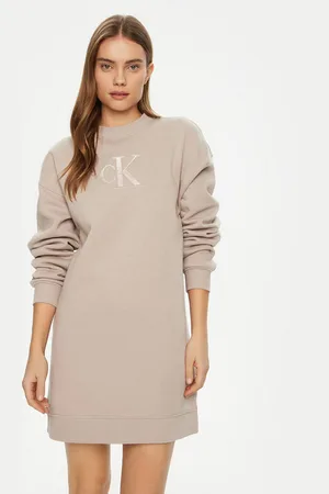 Calvin Klein Sukienka dzianinowa J20J224834 Relaxed Fit