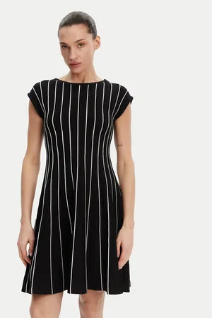 DKNY Sukienka codzienna DD4J8E21 Regular Fit
