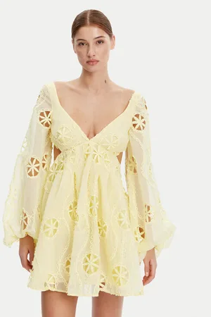 Bardot Sukienka koktajlowa 59858DB Regular Fit