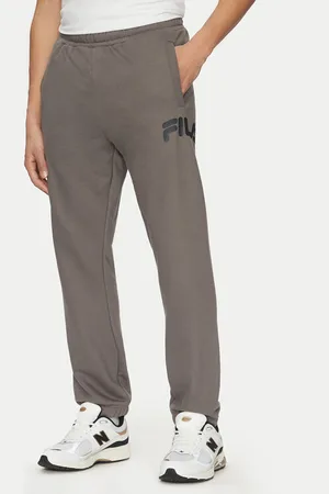 Fila Spodnie dresowe Lagesse FAM0869 Regular Fit