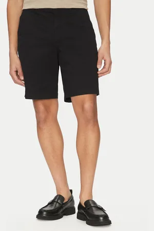 Calvin Klein Szorty materiałowe LV040EM618 Regular Fit