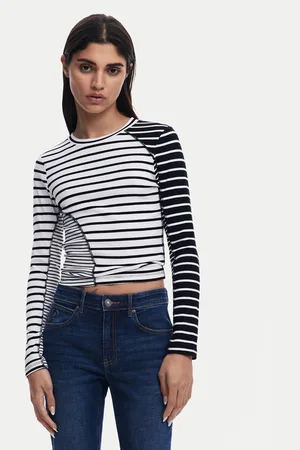 Desigual Bluzka 25SWTK92 Regular Fit