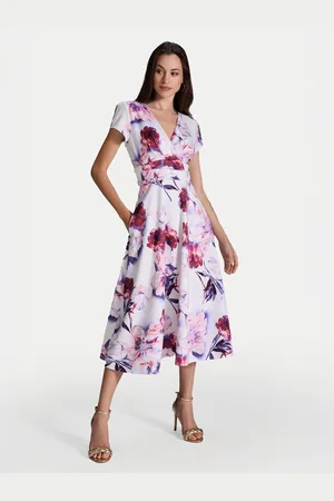Swing Sukienka koktajlowa 5AI12700 Regular Fit