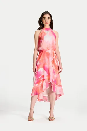 Swing Sukienka koktajlowa 5AI18500 Regular Fit
