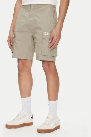 Calvin Klein Szorty materiałowe J30J327376 Regular Fit