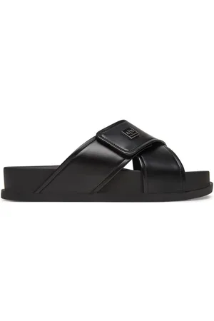 Armani Exchange Klapki XDP063 XV927 00002