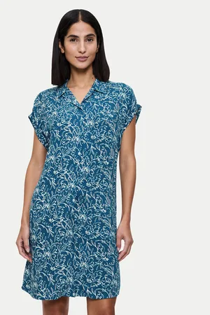 Triumph Koszula nocna Boyfriend 10222612 Relaxed Fit