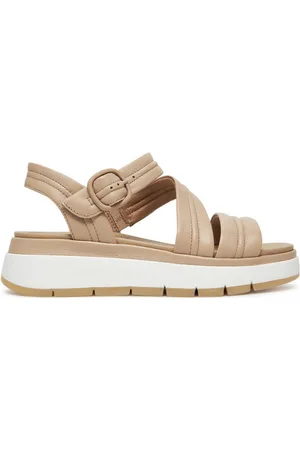 Clarks Sandały Tuscan Strap 26181475