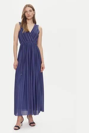 ONLY Sukienka koktajlowa Elema 15227247 Regular Fit