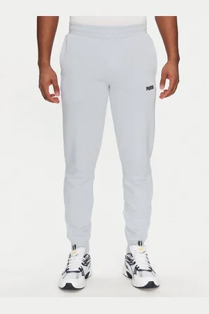 PUMA Spodnie dresowe Ess 684714 Regular Fit