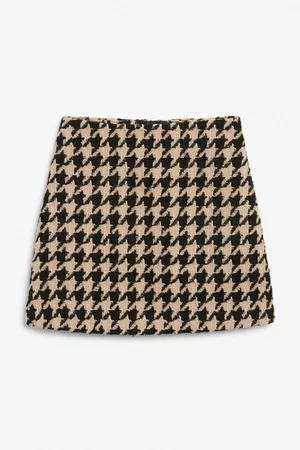 Monki Kobieta Spódnice mini - Bouclé a-line mini skirt