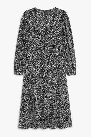 Monki Long sleeve V-neck dress