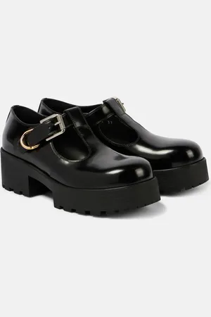 Givenchy Voyou brushed leather loafers