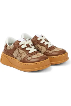 Gucci Chunky B leather sneakers