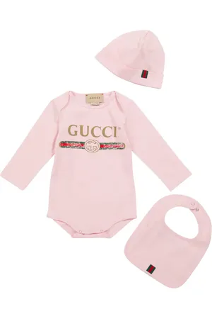 Gucci Baby logo cotton bodysuit, hat and bib set