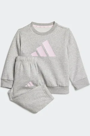 adidas Essentials Logo Tracksuit3