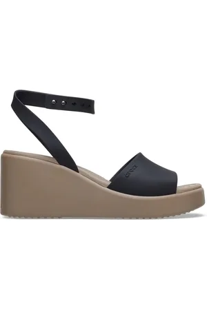 Crocs Buty Brooklyn na koturnie z paskiem na kostce4 EU 36 -37