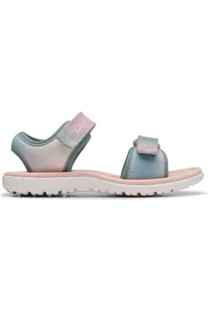 Clarks Pastel Surfingtide Kids SandalsEU 30 F (UK 12)