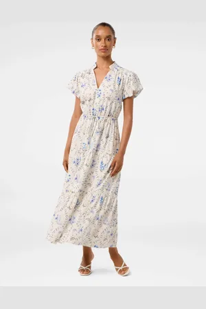 Forever New Jacqueline Petite Puff Sleeves Tiered Midi Dress42