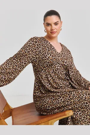 Simply Be Leopard Print Supersoft Midi Dress40