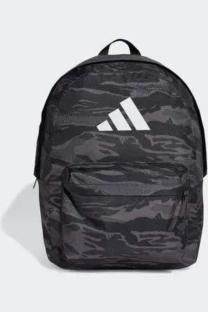 adidas Classic Graphic Camo BackpackJeden
