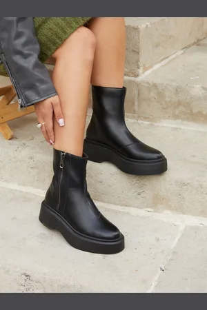 Linzi Valley Platform Ankle Boots With Side Zip DetailEU 38 (UK 5)