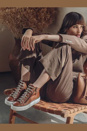 Moda In Pelle Annaken High Top Chunky Lace-Up Leather TrainersEU 36 (UK 3)