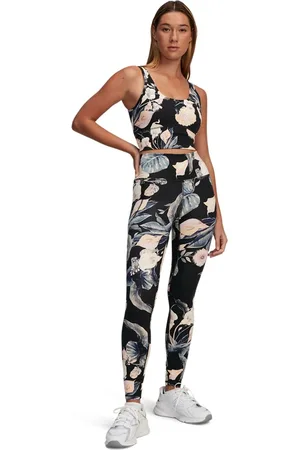 Under Armour Meridian Fitted Crop TankS