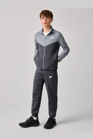 Nike Full Zip Tracksuit13